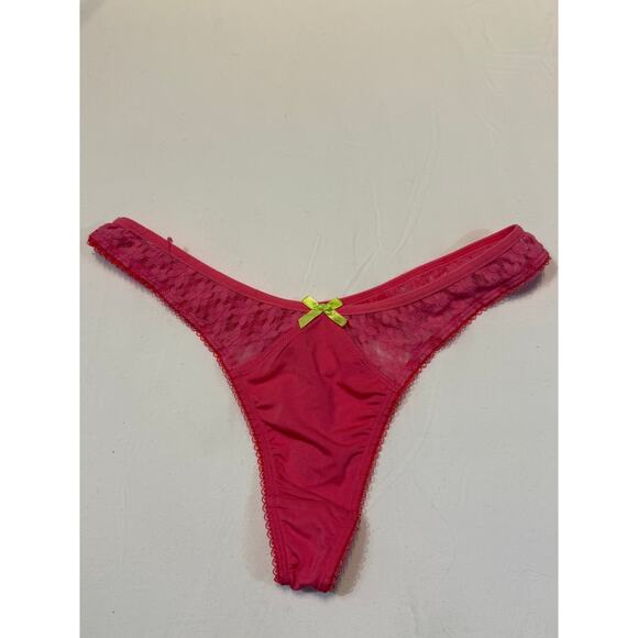 NWOT LEI Lace Trim Thong – Pink with Green Bow – Size L - Picture 1 of 3